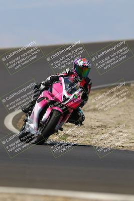 media/Jun-07-2025-TrackDaz (Sat) [[4413525952]]/C Group/1140am (Turn 2)/